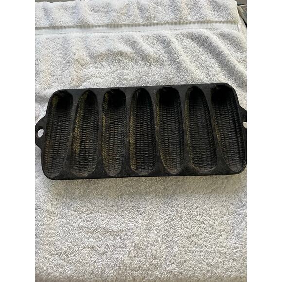 Vintage Wagner Ware Cast Iron Corn Cob Bread Pan 13” Antique USA - Picture 3 of 3